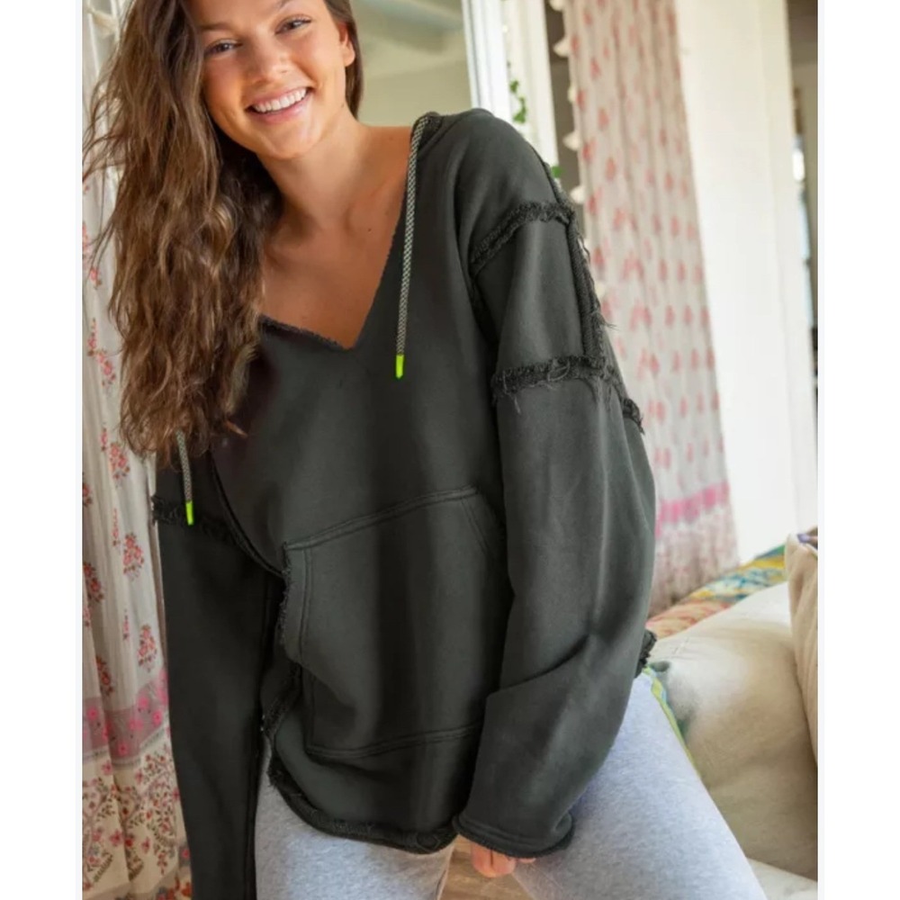 Natural Life Womens Oversized V-Neck Hoodie Charcoal Grey Raw Seam Cotton L/XL - Picture 3 of 6